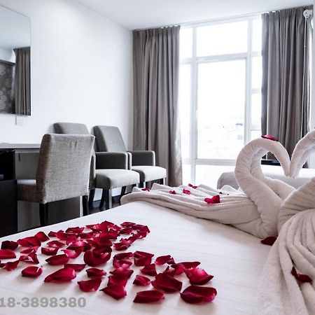 Classy Studio Apartment Kota Bharu Bagian luar foto