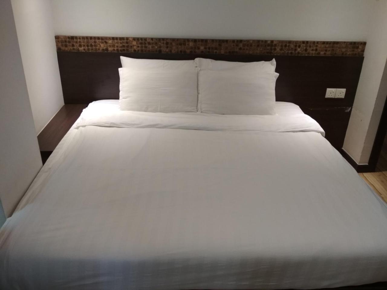 Classy Studio Apartment Kota Bharu Bagian luar foto
