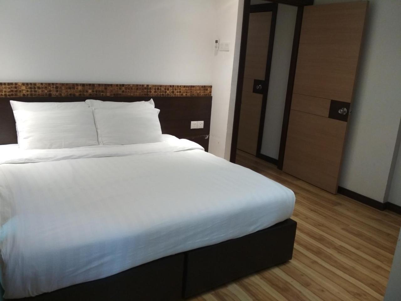 Classy Studio Apartment Kota Bharu Bagian luar foto