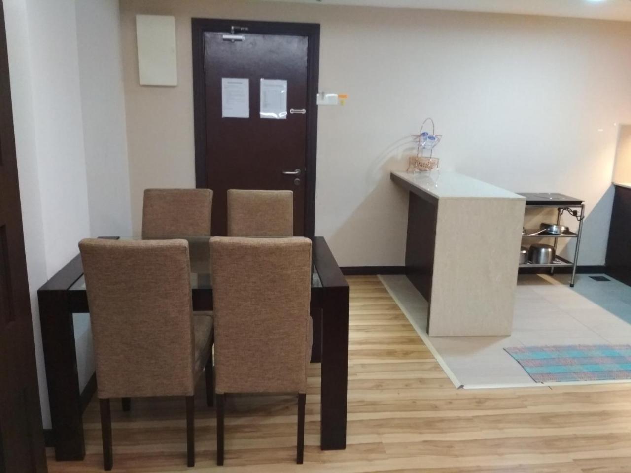 Classy Studio Apartment Kota Bharu Bagian luar foto